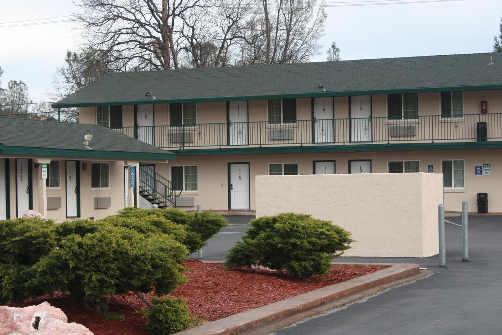Value Inn & Suites Redding Exterior photo