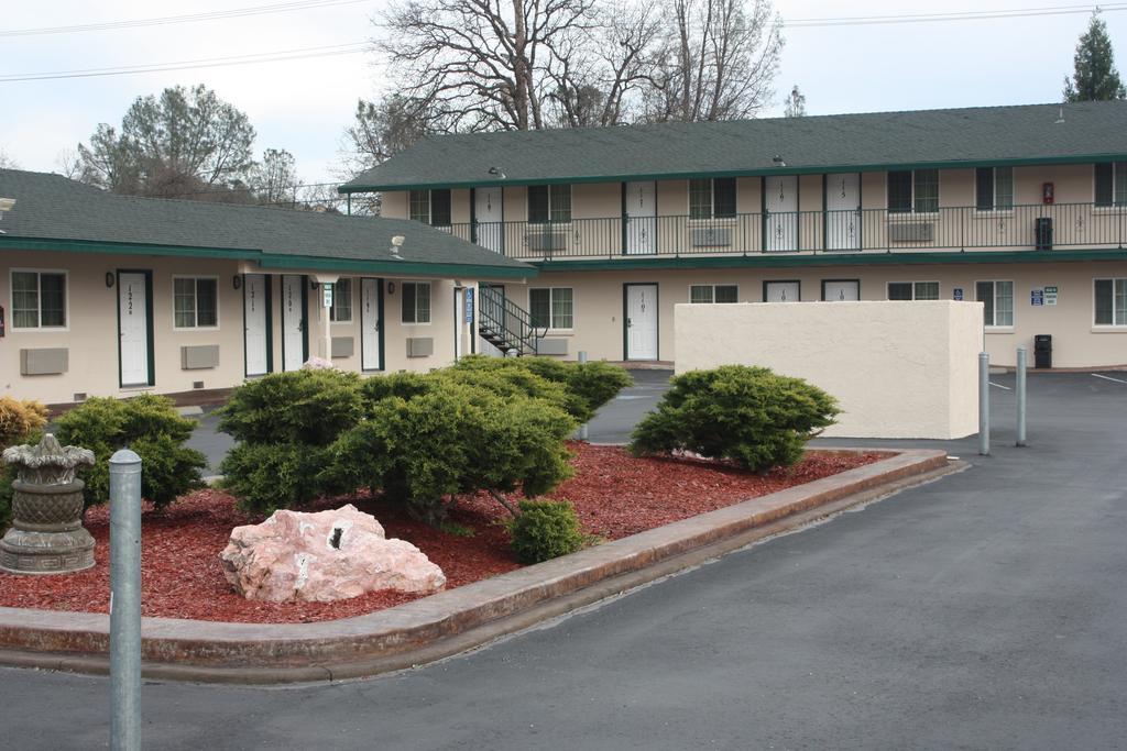 Value Inn & Suites Redding Exterior photo