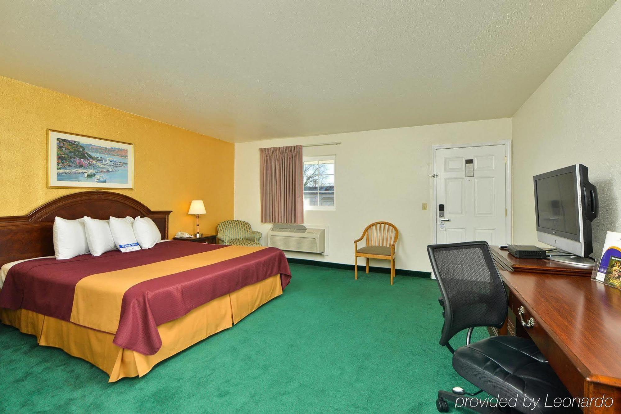 Value Inn & Suites Redding Exterior photo